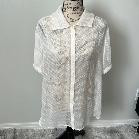 Banana Republic see through button down short sleeve shirt Size Large - Picture 1 of 4